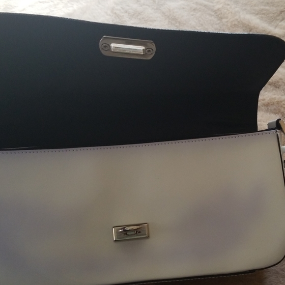 Saks fifth avenue white handbag with silver detail - Picture 3 of 6